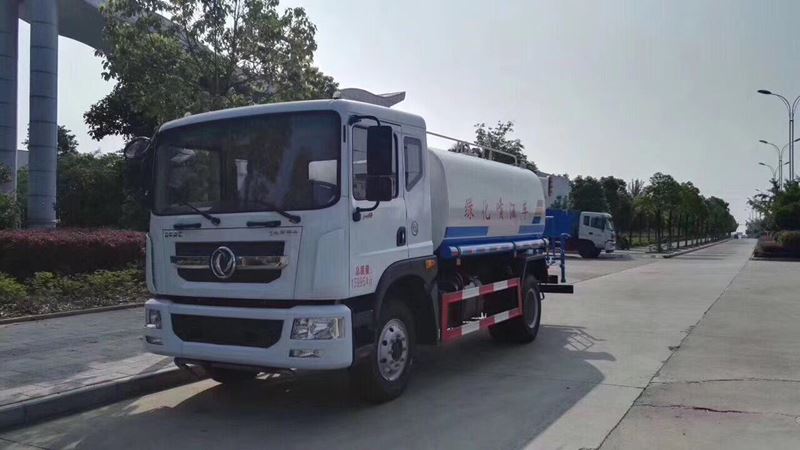 12����12�����|�L(f��ng)������D9�G����ˮ܇�r��