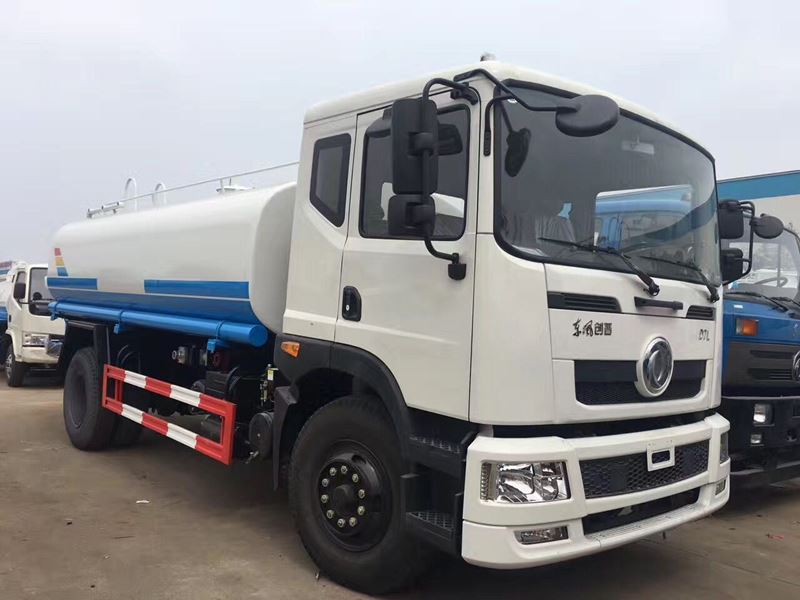 12����12�����|�L(f��ng)��(chu��ng)��D7L�G����ˮ܇�r��