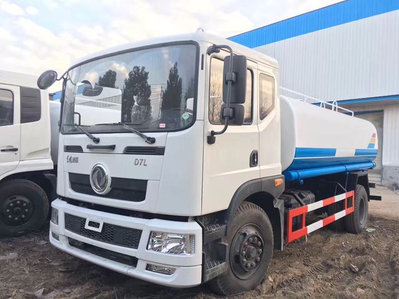 12����12�����|�L(f��ng)��(chu��ng)��D7L�G����ˮ܇�r(ji��)��3