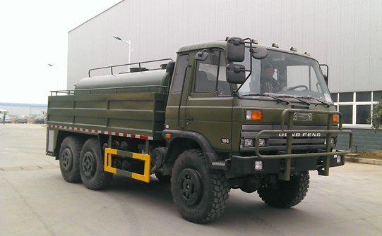 沙漠運水車圖片 沙漠運水車圖片