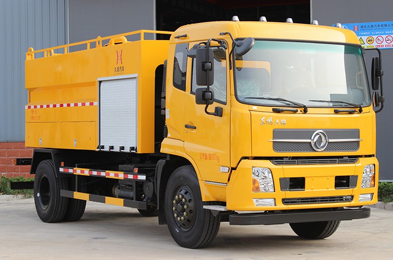 東風天錦清洗灑水車圖片 東風天錦清洗灑水車圖片