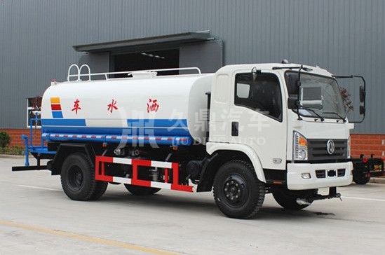 15噸(15方)東風御虎綠化灑水車圖片 15噸(15方)東風御虎綠化灑水車圖片