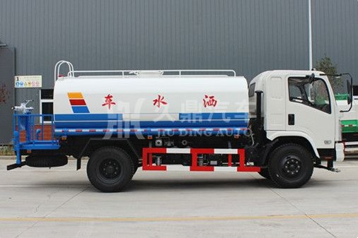 15方灑水車什么牌子好_15噸(15方)東風御虎綠化灑水車廠家價格2