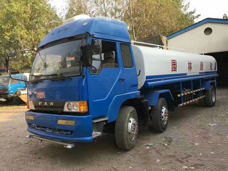 解放前四后四二手灑水車圖片 解放前四后四二手灑水車圖片