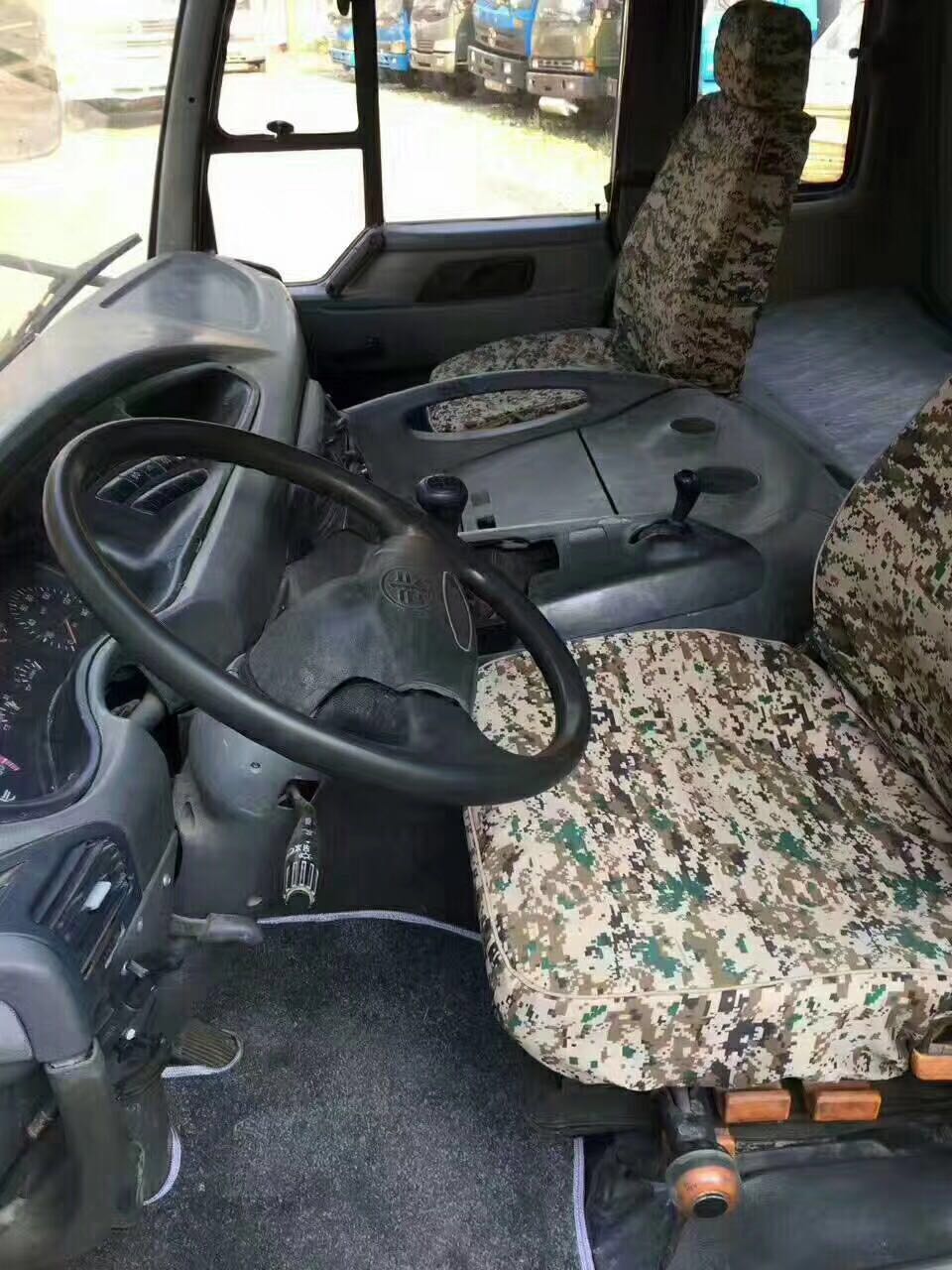 20噸解放前四后四二手灑水車2