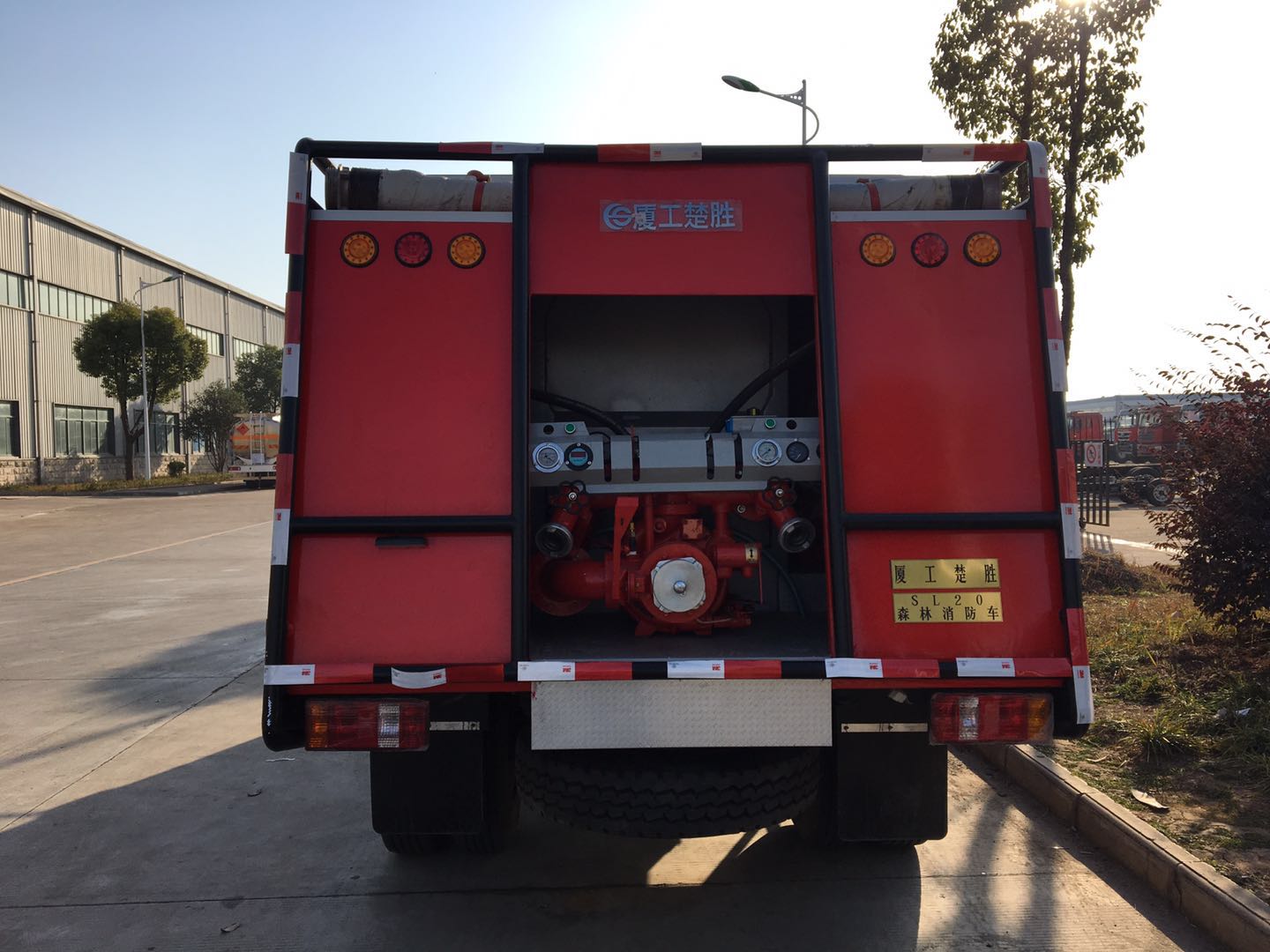 ɭ������܇�DƬ