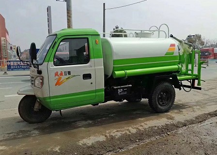 不上戶的三輪灑水車(chē)廠家直銷價(jià)格3