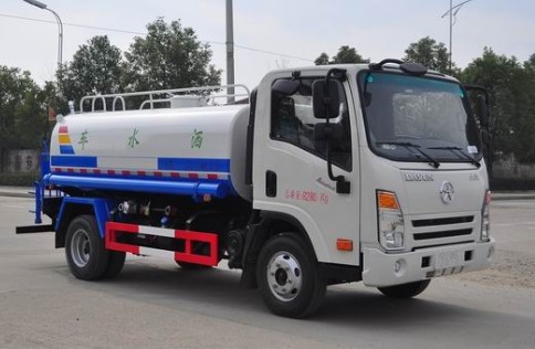 大運奧普力10噸灑水車 大運奧普力10噸灑水車