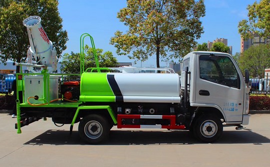 凱馬2噸藍(lán)牌綠化灑水車廠家價(jià)格2