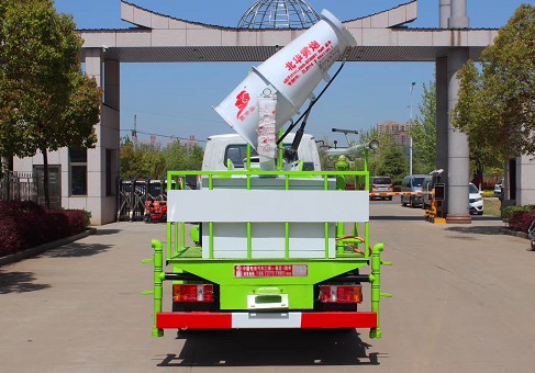 凱馬2噸藍(lán)牌綠化灑水車廠家價(jià)格3