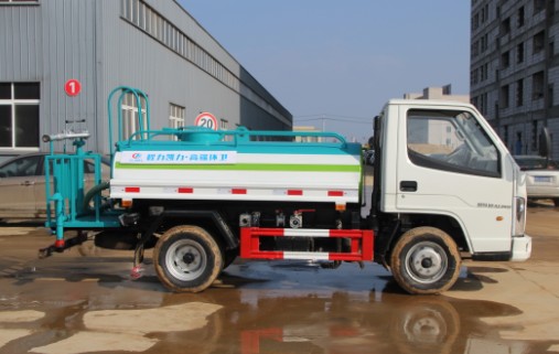 解放藍牌3噸灑水車高清圖片 解放藍牌3噸灑水車高清圖片