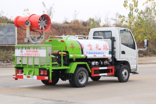 2方凱馬藍(lán)牌霧炮車高清圖片 2方凱馬藍(lán)牌霧炮車高清圖片