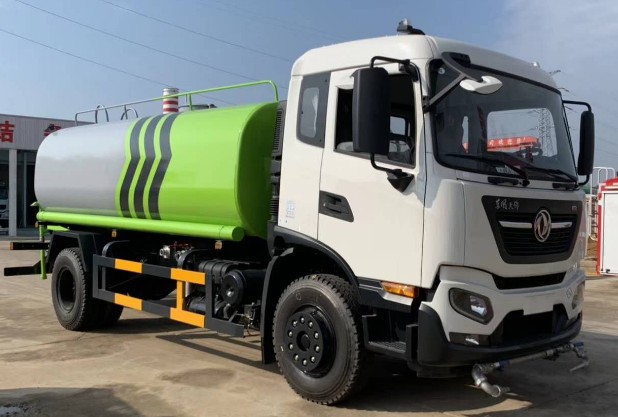 國六東風天錦LNG灑水車圖片 國六東風天錦LNG灑水車圖片