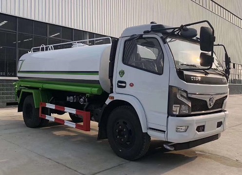 國(guó)六10噸東風(fēng)多利卡灑水車(chē)圖片 國(guó)六10噸東風(fēng)多利卡灑水車(chē)圖片