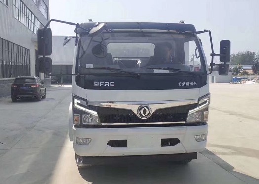 國(guó)六10噸東風(fēng)多利卡灑水車(chē)圖片 國(guó)六10噸東風(fēng)多利卡灑水車(chē)圖片