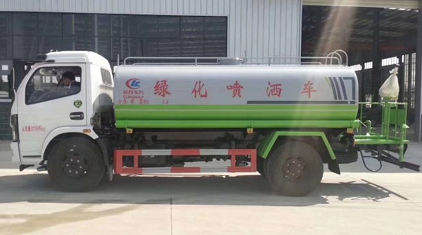 國(guó)六10噸東風(fēng)多利卡灑水車(chē)圖片 國(guó)六10噸東風(fēng)多利卡灑水車(chē)圖片