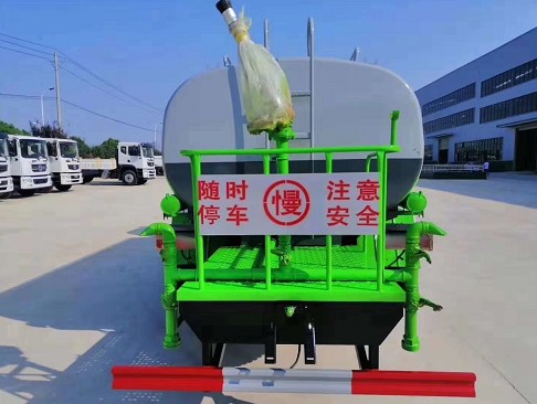 國(guó)六10噸東風(fēng)多利卡灑水車(chē)圖片 國(guó)六10噸東風(fēng)多利卡灑水車(chē)圖片