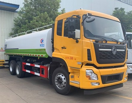 20����ˮ܇�����Xһ�v_20�������|�L(f��ng)����KL���p��G����ˮ܇�r(ji��)��