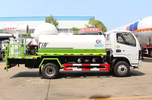 ����30��5���|�L(f��ng)С�������։m��ˮ܇