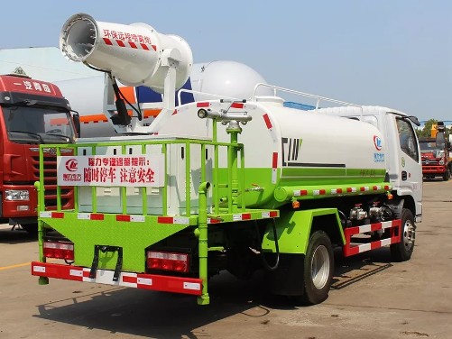 ����30��5���|�L(f��ng)С�������։m��ˮ܇