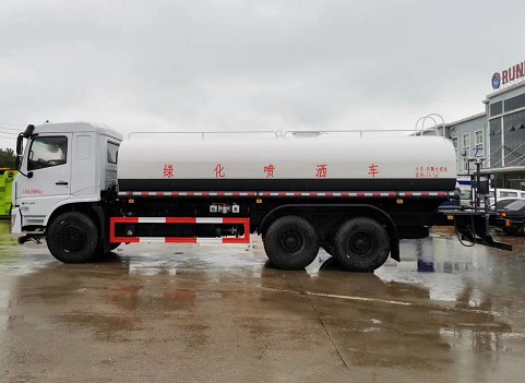 國六19方東風D3L后雙橋灑水車 國六19方東風D3L后雙橋灑水車