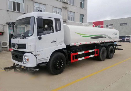 國(guó)六20方東風(fēng)隨專D913后雙橋?yàn)⑺? alt=