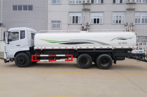 國(guó)六20方東風(fēng)隨專D913后雙橋?yàn)⑺? alt=