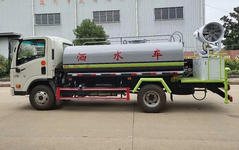 國六5方大運(yùn)黃牌灑水車 國六5方大運(yùn)黃牌灑水車