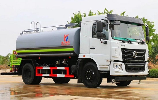 12����ˮ܇�����Xһ�_(t��i)_����12���|�L(f��ng)�A��KL5�G����ˮ܇�S�҃r(ji��)��