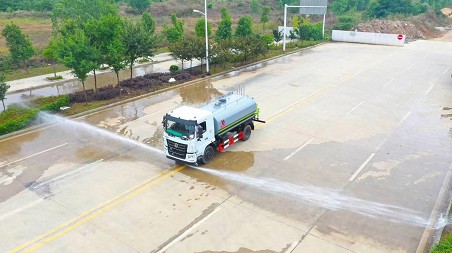 12方灑水車多少錢一臺_國六12方東風華神KL5綠化灑水車廠家價格3