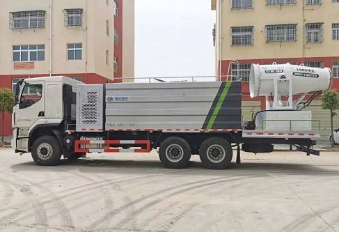 國(guó)六東風(fēng)柳汽乘龍后雙橋抑塵車圖片 國(guó)六東風(fēng)柳汽乘龍后雙橋抑塵車圖片