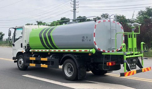 國六10方東風(fēng)華神T1灑水車圖片 國六10方東風(fēng)華神T1灑水車圖片