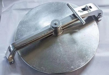 消防車鋁合金人孔蓋多方位圖片 消防車鋁合金人孔蓋多方位圖片