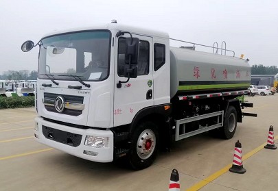 14.8����(gu��)��D9��ˮ܇�෽λ�DƬ