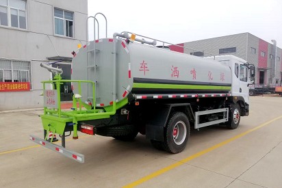 14.8����(gu��)��D9��ˮ܇�෽λ�DƬ