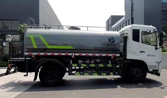 ��(gu��)��12���|�L(f��ng)���\��ˮ܇(ch��)�DƬ