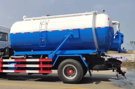 程力吸污帶灑水車圖片 程力吸污帶灑水車圖片