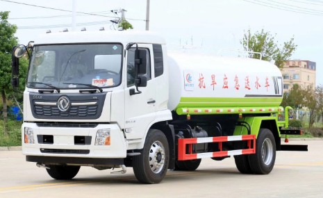 國六東風(fēng)天錦灑水車圖片 國六東風(fēng)天錦灑水車圖片