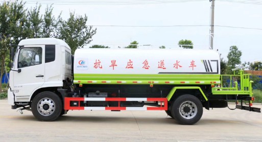 國六東風(fēng)天錦灑水車圖片 國六東風(fēng)天錦灑水車圖片