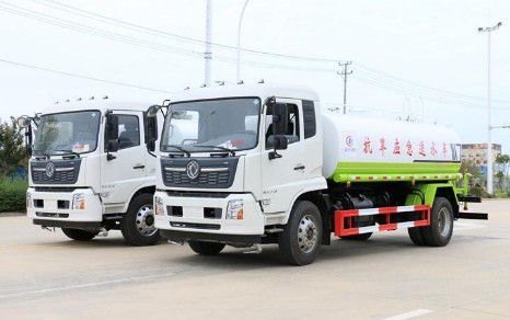 ����������ˮ܇�DƬ