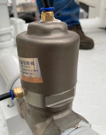 ȫ܇����ϵ�y(t��ng)������ʽ������y�M(j��n)�К�ӿ���