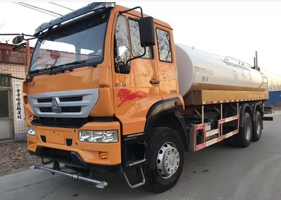 原裝灑水車 原裝灑水車