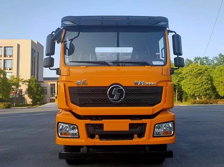 國(guó)六陜汽德龍新M3000前四后八23方灑水車 國(guó)六陜汽德龍新M3000前四后八23方灑水車