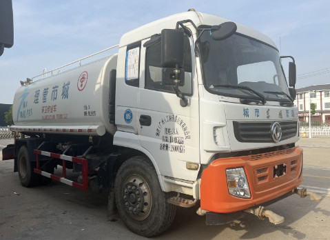 二手國五15方灑水車_二手國五東風(fēng)隨專15方灑水車5