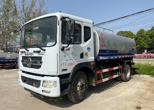二手14方灑水車(chē)_二手14方東風(fēng)多利卡d9灑水車(chē)2