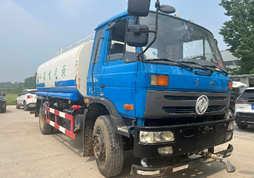 二手東風145灑水車 二手東風145灑水車