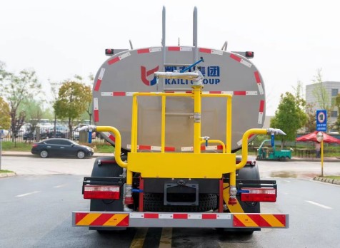 東風福瑞卡11.3方灑水車 東風福瑞卡11.3方灑水車