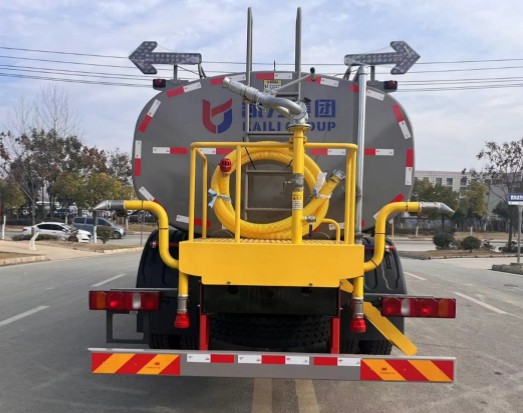 �P���L(f��ng)����������14����ˮ܇(ch��)_KLF5182GPSZ6�;G������܇(ch��)_KLF5180TDYZ6�Ͷ๦���։m܇(ch��)