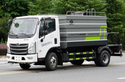 7方福田M5藍牌灑水車 7方福田M5藍牌灑水車