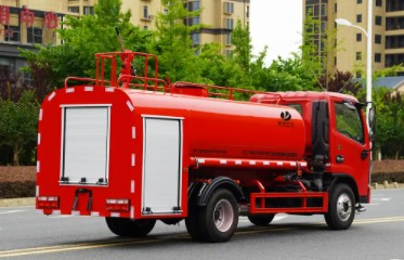 東風(fēng)多利卡消防灑水車 東風(fēng)多利卡消防灑水車